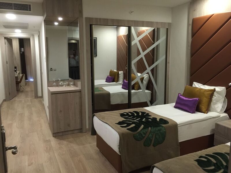 Delphin Be Grand Resort - All Inclusive