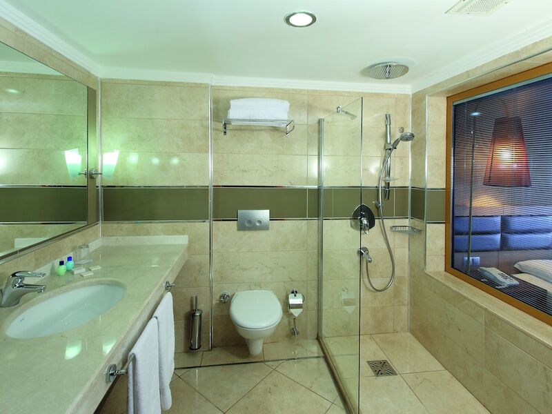 Fortezza Beach Resort Hotel