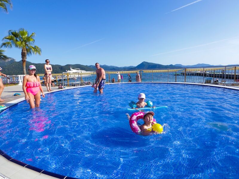 Fortezza Beach Resort Hotel