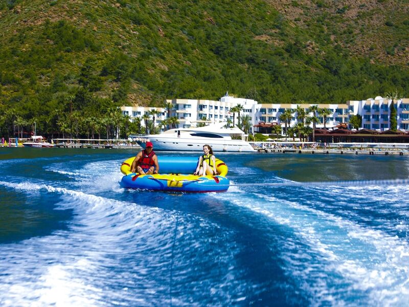 Fortezza Beach Resort Hotel