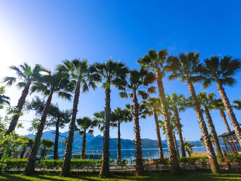 Fortezza Beach Resort Hotel