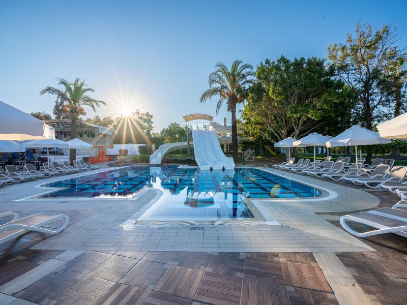 Selectum Family Resort Side
