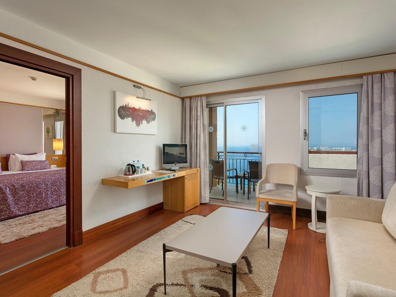 Kefaluka Resort Hotel