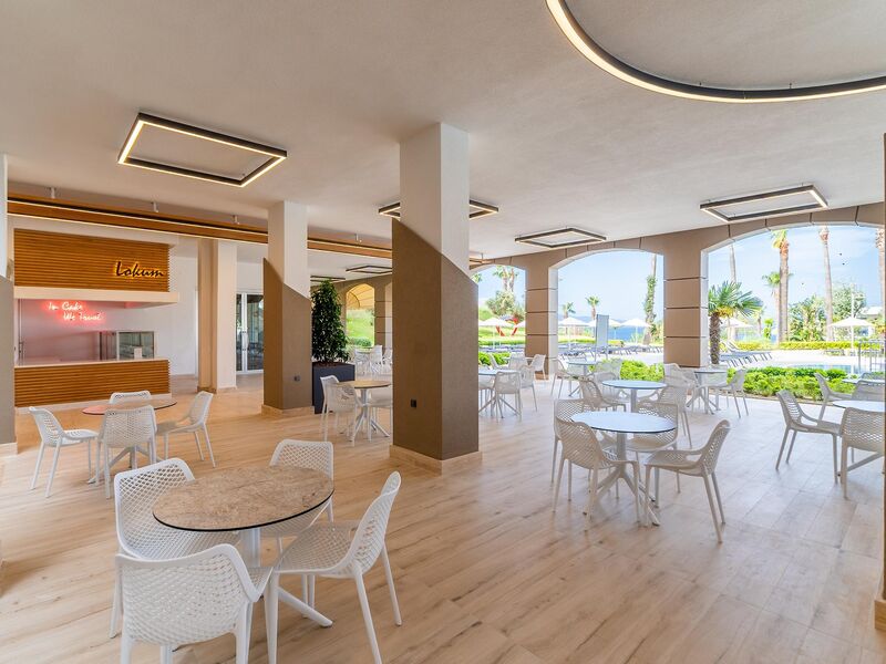 Kefaluka Resort Hotel