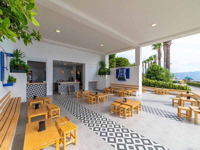 Kefaluka Resort Hotel