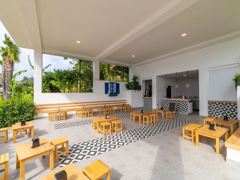 Kefaluka Resort Hotel
