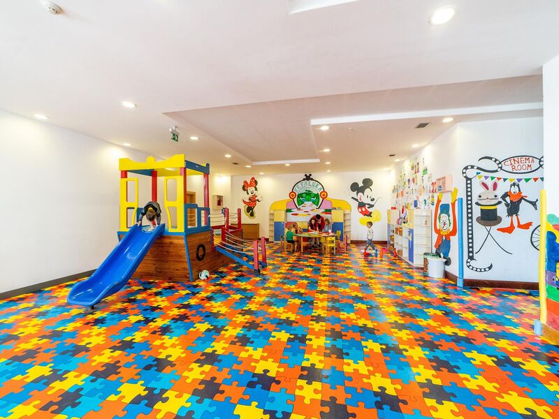 Kefaluka Resort Hotel