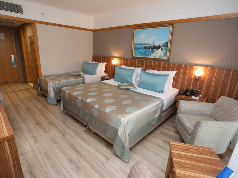Eliz Hotel Convention Center Thermal Spa & Wellness