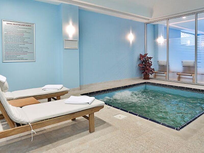 Eliz Hotel Convention Center Thermal Spa & Wellness
