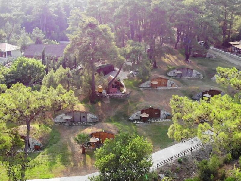 Olympos Toprak Evleri