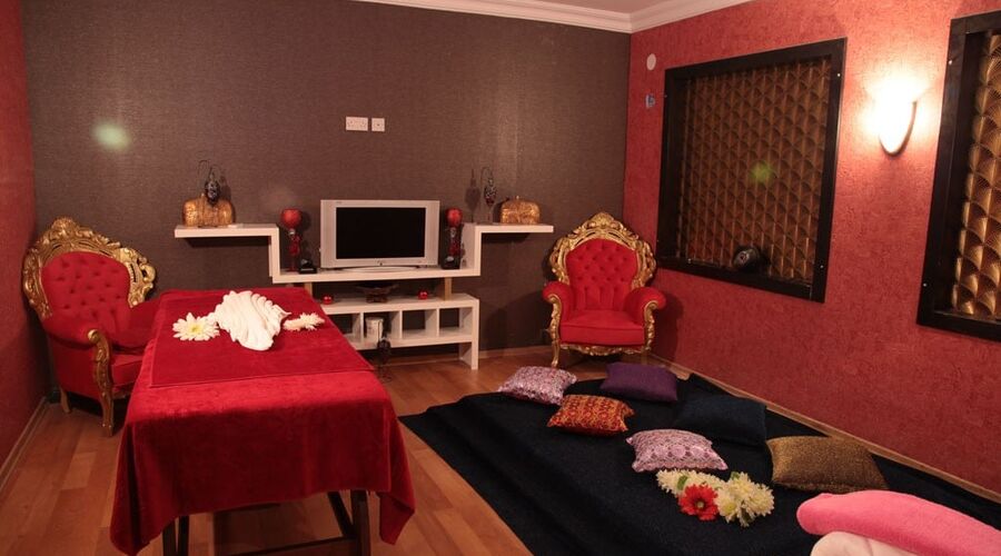 Oscar Resort Hotel